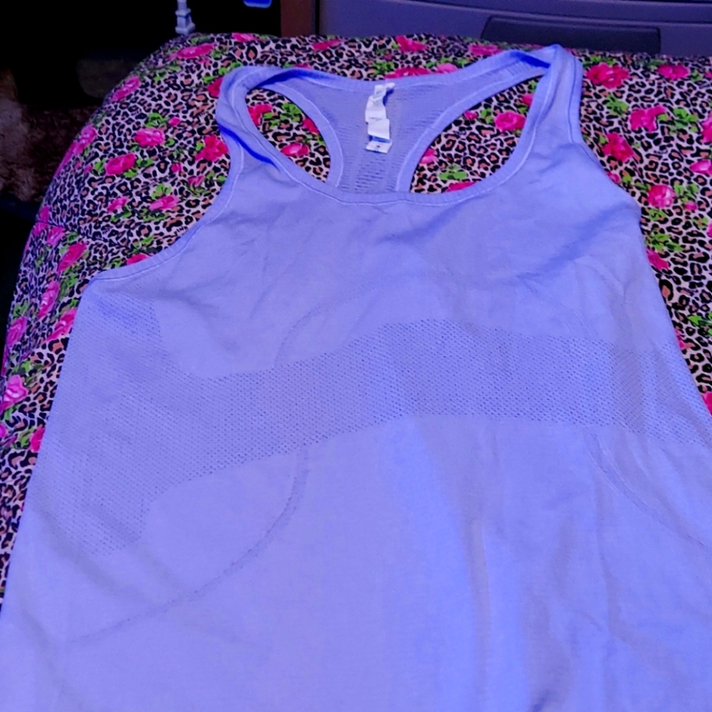 Lululemon lilac tank top